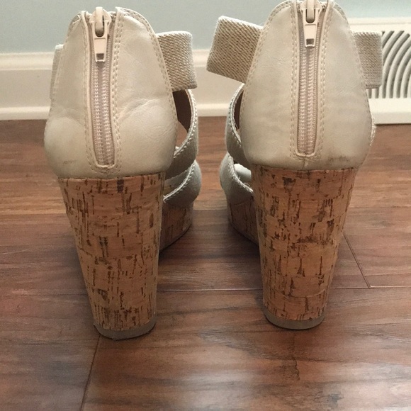 NY & C Wedges - Picture 4 of 6